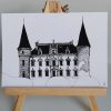 Cette illustration originale titrée de la collestion » Les châteaux » Chaque vue est entrèrement dessinée à la main , L’llustration est disponible en une dimension - A5,  Autre format sur commande!